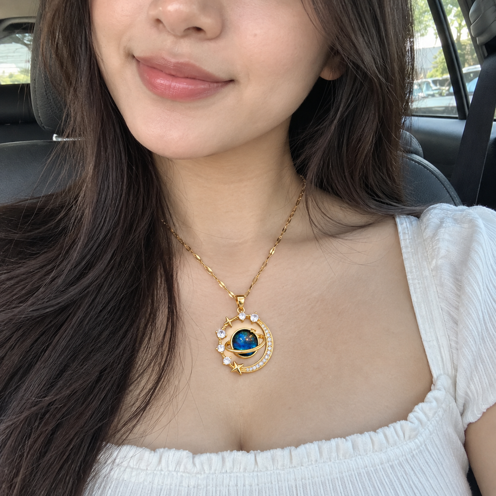 ROSAVIENA review preview — Celestia Orbit Necklace